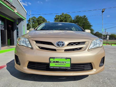 Used 2011 Toyota Corolla LE FWD image 8