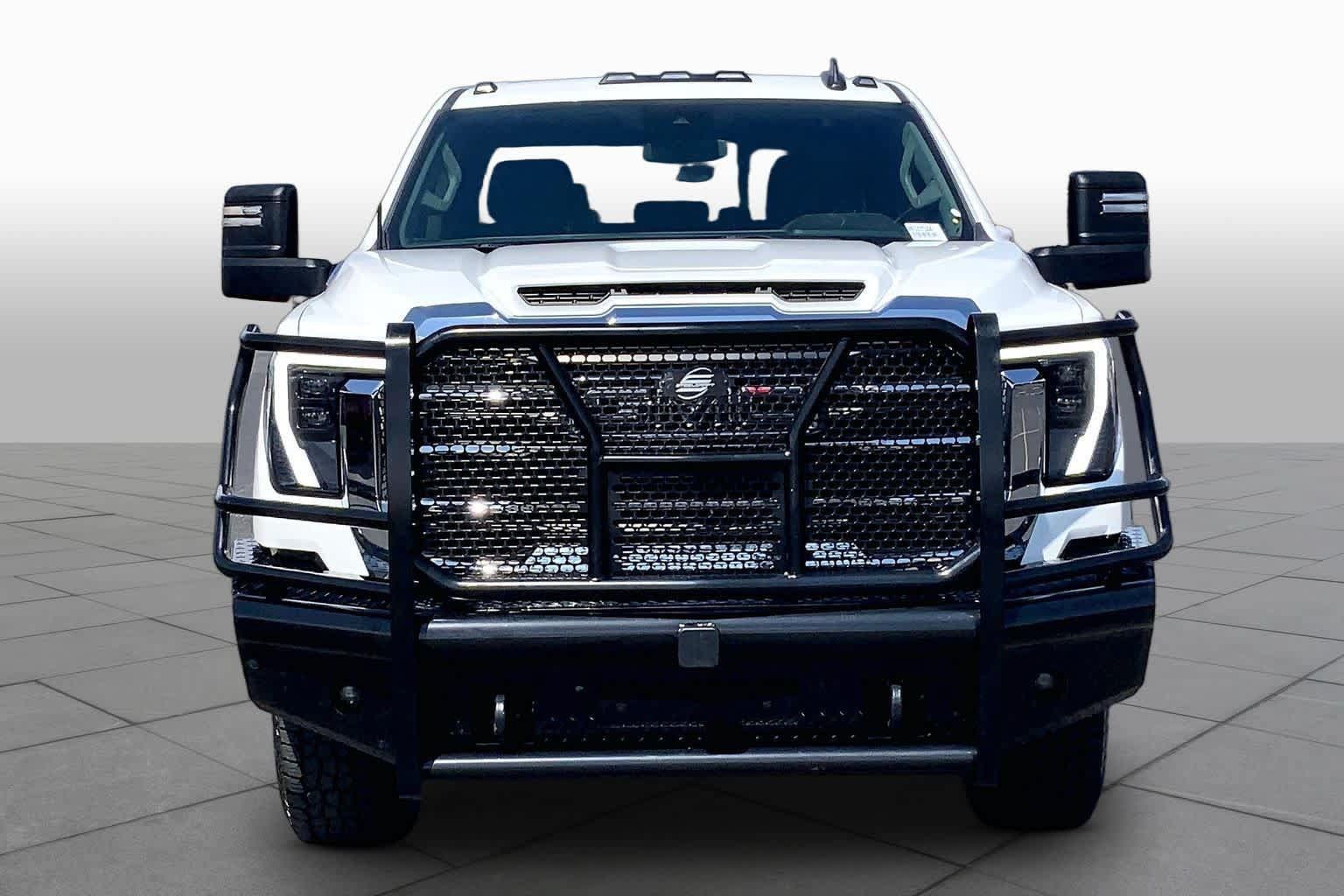 Used 2024 GMC Sierra 2500 SLE w/ SLE Value Package; AWD/4WD image 4