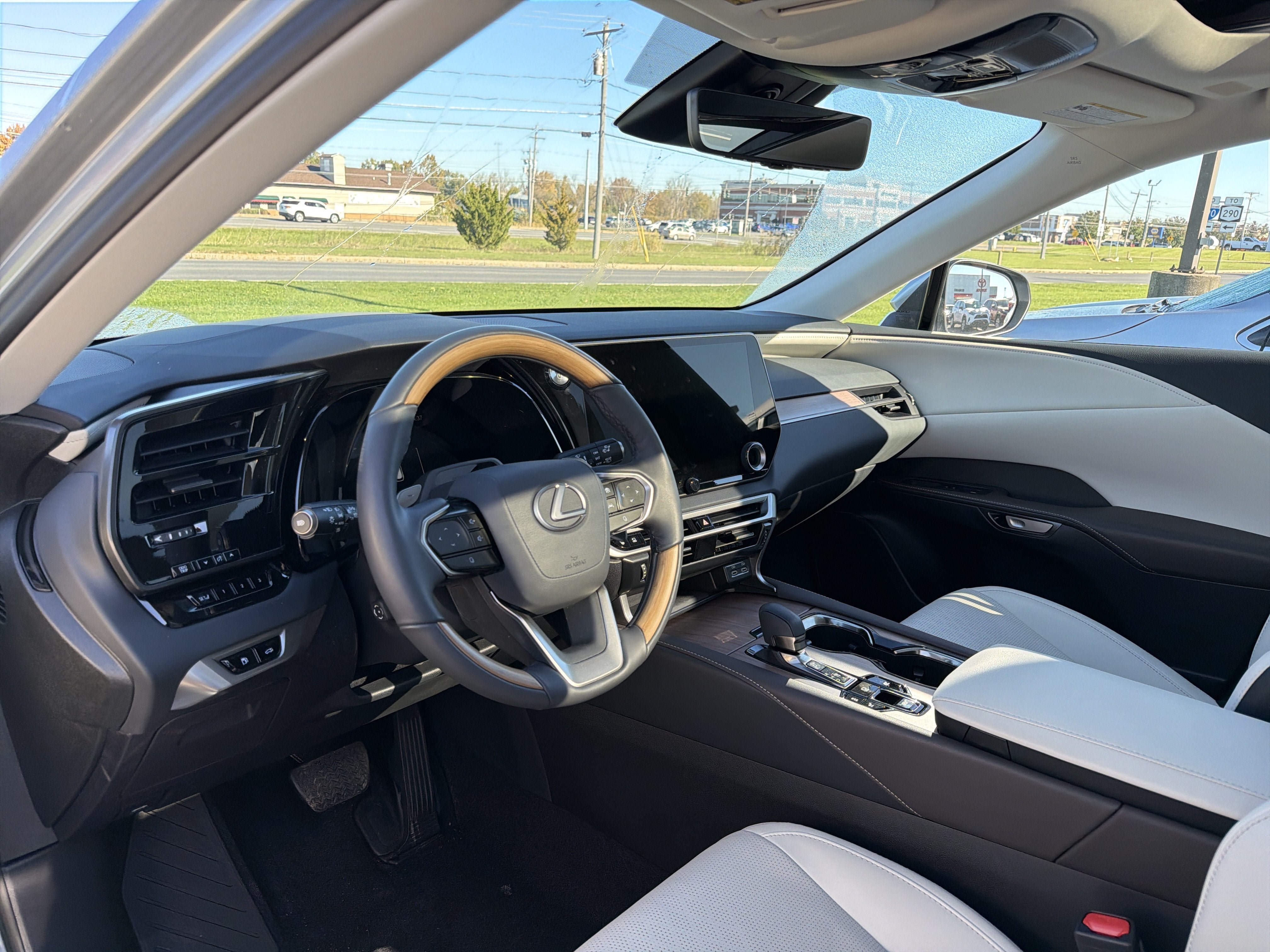 Used 2026 Lexus RX 350 w/ Convenience Package AWD/4WD image 19
