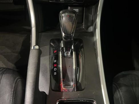 Used 2015 Honda Accord Sport image 23