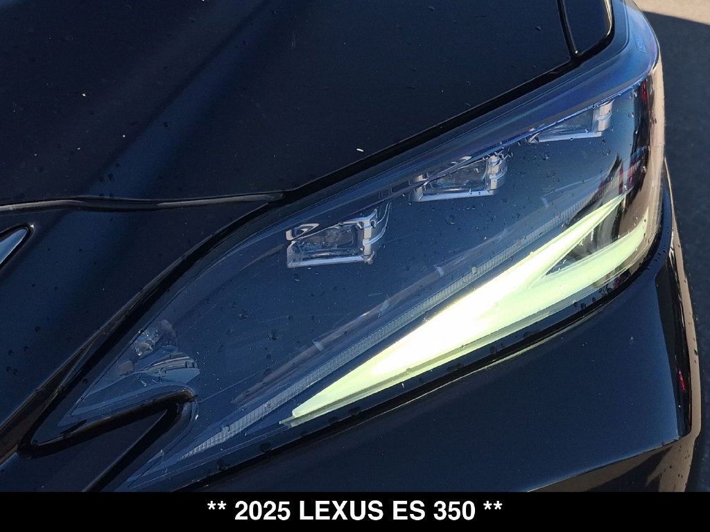 Used 2025 Lexus ES 350 w/ Accessory Package (Z2) FWD image 16