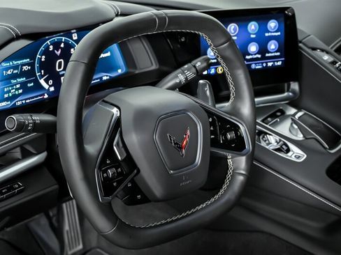 Used 2023 Chevrolet Corvette Stingray Preferred Cpe w/ Z51 Performance Package RWD image 20