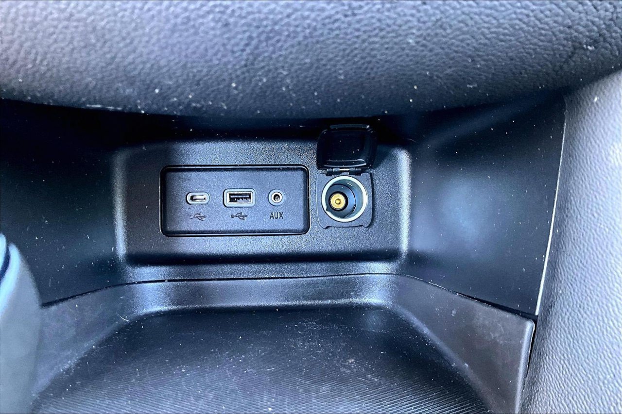 Used 2019 Chevrolet Equinox LT AWD/4WD image 15