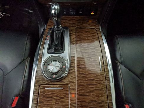 Used 2020 Nissan Armada SL w/ Premium Package image 9