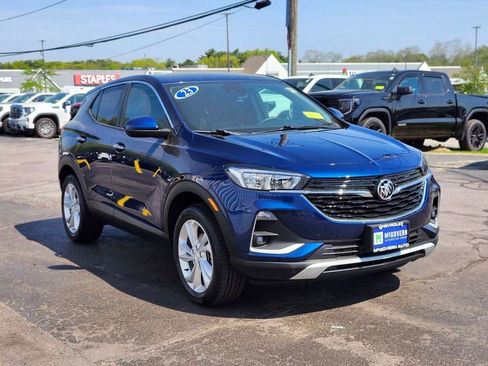Used 2023 Buick Encore GX Preferred w/ Cold Weather Comfort Package AWD/4WD image 7