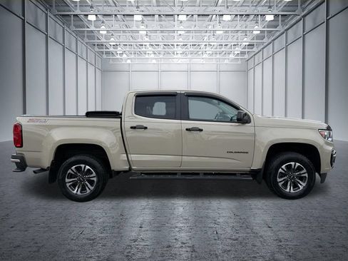 Used 2022 Chevrolet Colorado Z71 w/ Trail Boss Package AWD/4WD image 23
