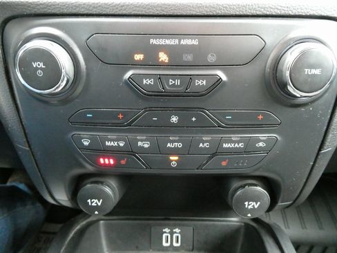 Used 2022 Ford Ranger XLT w/ Equipment Group 302A High image 26