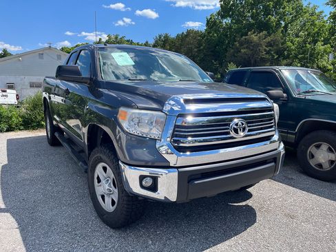 Used 2016 Toyota Tundra SR5 AWD/4WD image 1