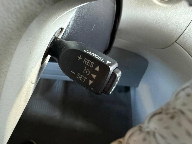 Used 2014 Toyota Sienna XLE FWD image 29