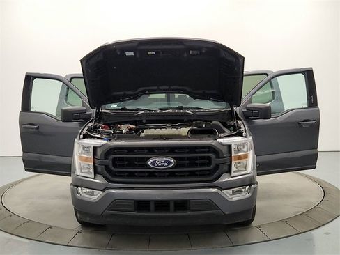 Used 2022 Ford F150 XLT w/ Equipment Group 301A Mid image 10