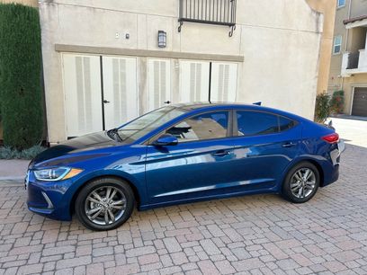 Used 2017 Hyundai Elantra SE w/ SE A/T Tech Package 03