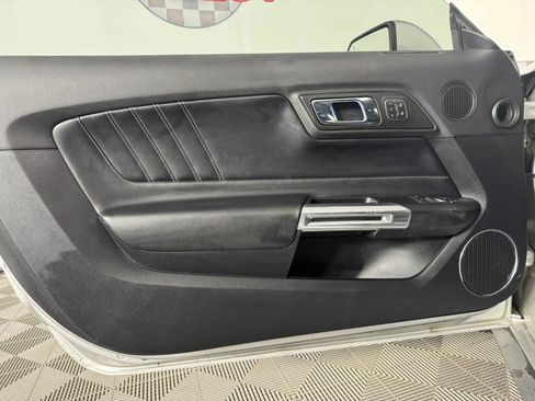 Used 2016 Ford Mustang Premium w/ Equipment Group 201A RWD image 35