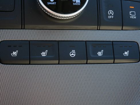 Used 2021 Hyundai Palisade Limited image 32