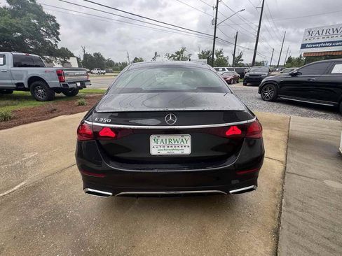 Used 2025 Mercedes-Benz E 350 Sedan w/ Multicontour Seating Package image 6