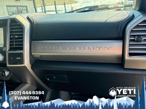 Used 2021 Ford F250 Platinum w/ Tremor Off-Road Package AWD/4WD image 31