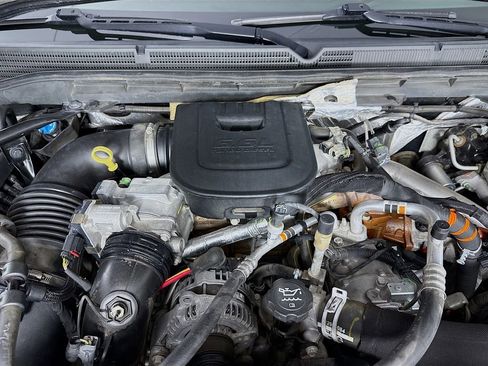 Used 2015 GMC Sierra 3500 Denali w/ Duramax Plus Package image 31