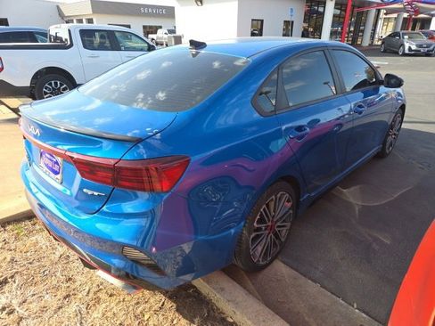 Used 2023 Kia Forte GT image 2