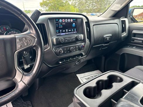 Used 2018 Chevrolet Silverado 1500 LT w/ Texas Edition AWD/4WD image 16