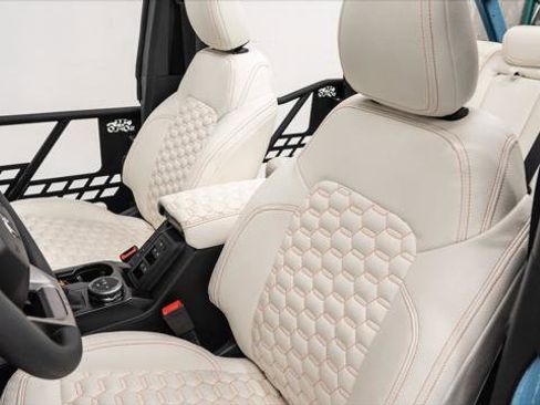 Used 2025 Ford Bronco 4-Door image 47