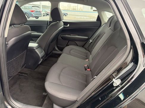 Used 2020 Kia Optima LX image 19