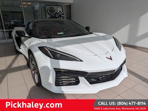 Used 2025 Chevrolet Corvette Z06 w/ Battery Protection Package RWD image 1