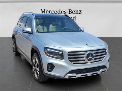 New 2025 Mercedes-Benz GLB 250