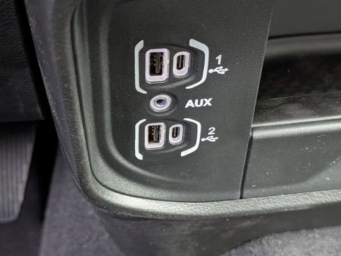 New 2026 RAM 2500 Tradesman AWD/4WD image 18