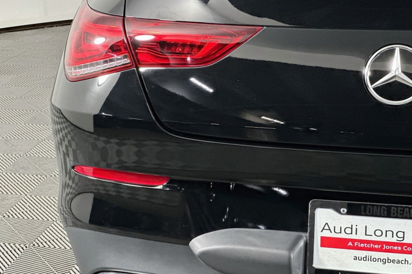Used 2023 Mercedes-Benz CLA 250 w/ Premium Package image 17