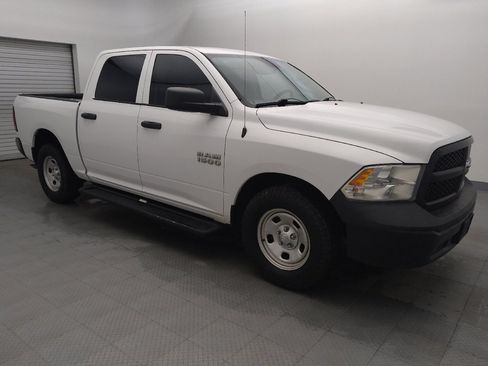 Used 2018 RAM 1500 Tradesman image 11