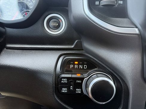 Used 2022 RAM 1500 Big Horn AWD/4WD image 11
