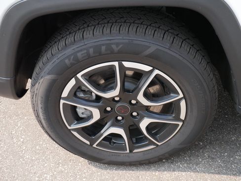 Used 2025 Jeep Compass Trailhawk AWD/4WD image 15