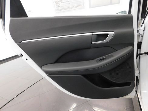 Used 2021 Hyundai Sonata SEL image 14