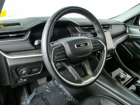 Used 2022 Jeep Grand Cherokee Limited RWD image 4