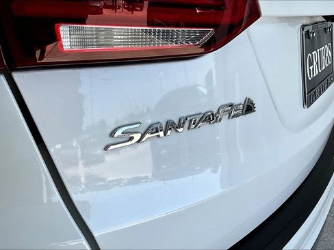 Used 2017 Hyundai Santa Fe Sport image 39