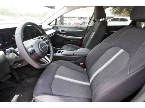 Certified 2026 Hyundai Sonata SEL FWD image 15