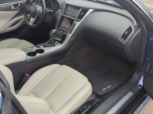 Used 2018 INFINITI Q60 3.0t Luxe w/ Sensory Package 3.0T Luxe image 18