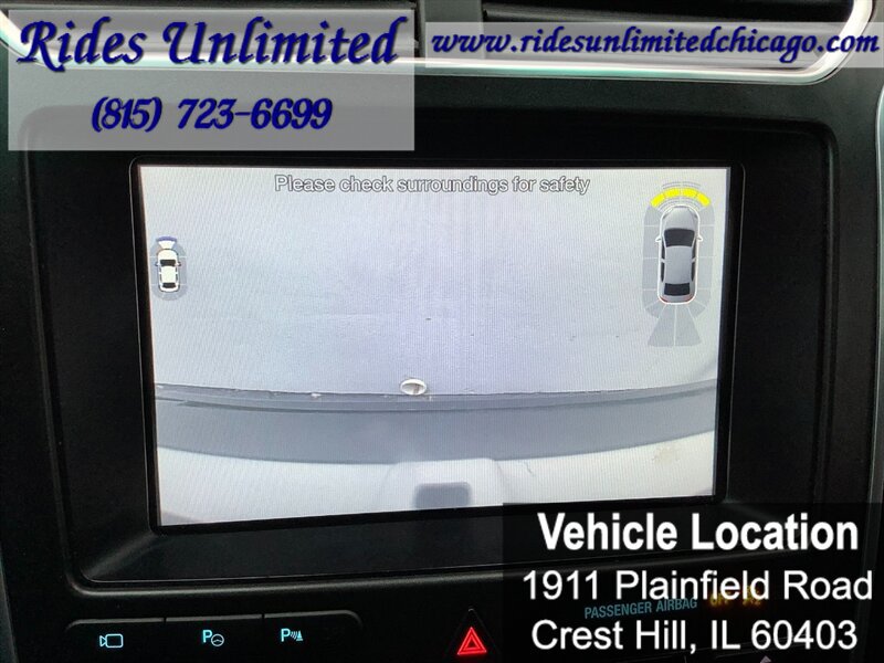 Used 2017 Ford Explorer Platinum AWD/4WD image 9