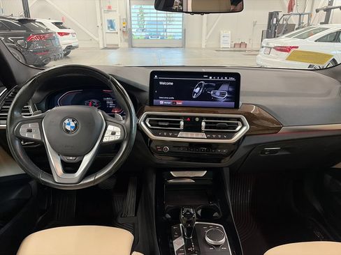 Used 2024 BMW X3 xDrive30i w/ Premium Package AWD/4WD image 12