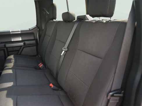 Used 2020 Ford F150 XLT w/ Equipment Group 302A Luxury AWD/4WD image 13