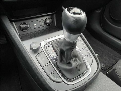 Used 2023 Hyundai Kona SEL w/ Convenience Package image 22