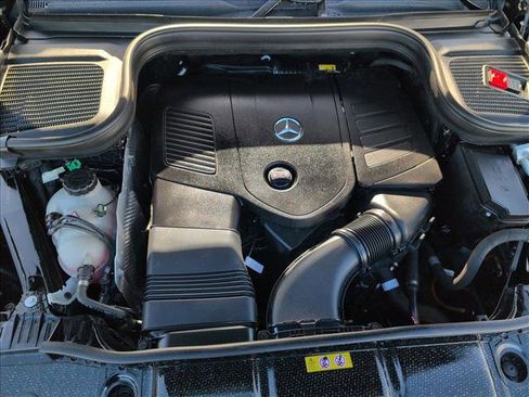 Used 2024 Mercedes-Benz GLE 450e 4MATIC image 23