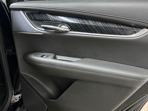 Used 2024 Cadillac XT6 Premium Luxury FWD image 44