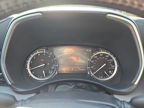 Used 2022 Toyota Highlander XLE image 24