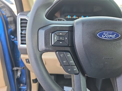 Used 2017 Ford F150 XLT image 22