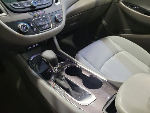 Used 2022 Chevrolet Malibu LS w/ Driver Confidence Package FWD image 26