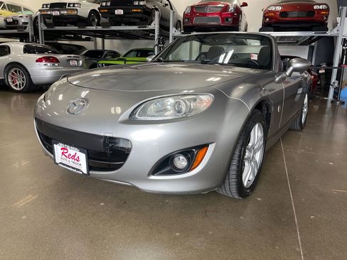 Used 2011 MAZDA MX-5 Miata Sport image 7