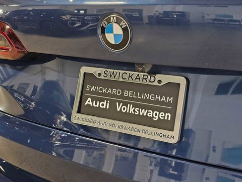 Used 2022 BMW X5 xDrive40i w/ M Sport Package AWD/4WD image 14