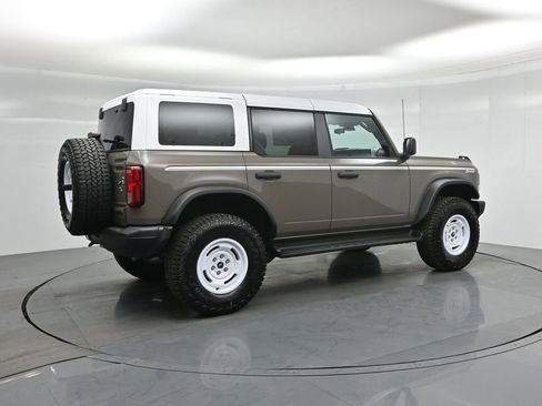 Certified 2026 Ford Bronco Heritage Edition AWD/4WD image 28