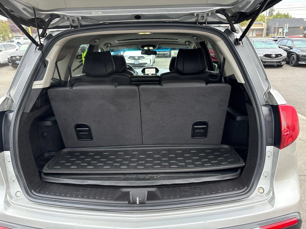 Used 2013 Acura MDX w/ Technology Package AWD/4WD image 31