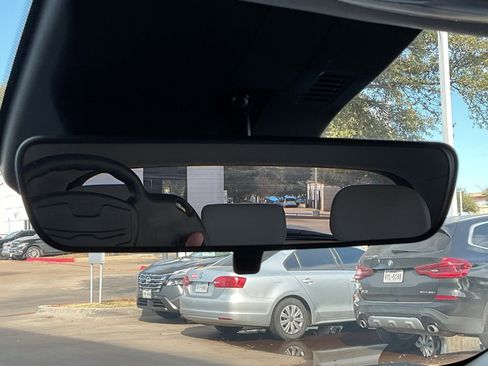 Used 2025 Hyundai Kona SEL image 27